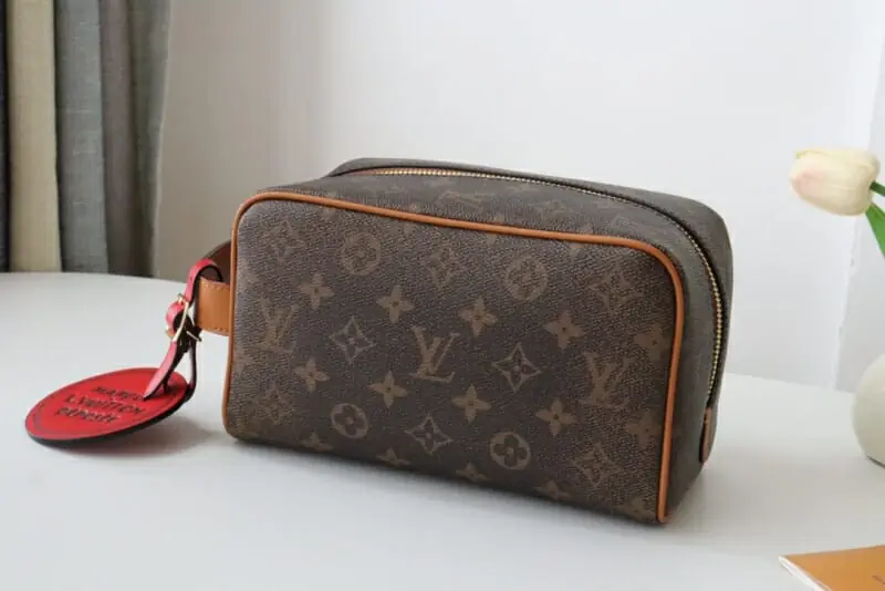 louis vuitton aaa qualite sac a main  pour femme s_123b647